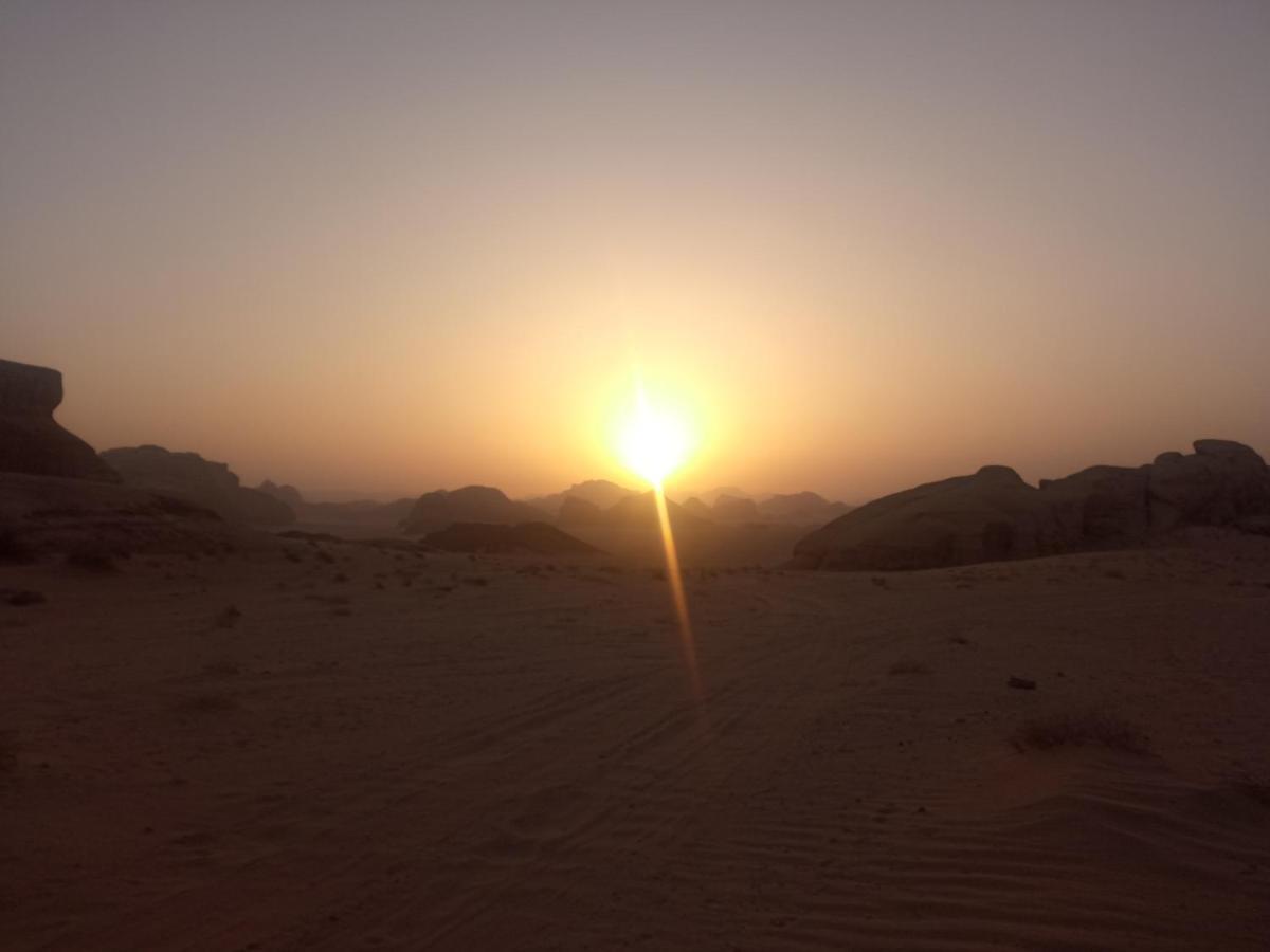 Bright Stars Rum Camp Wadi Rum Extérieur photo