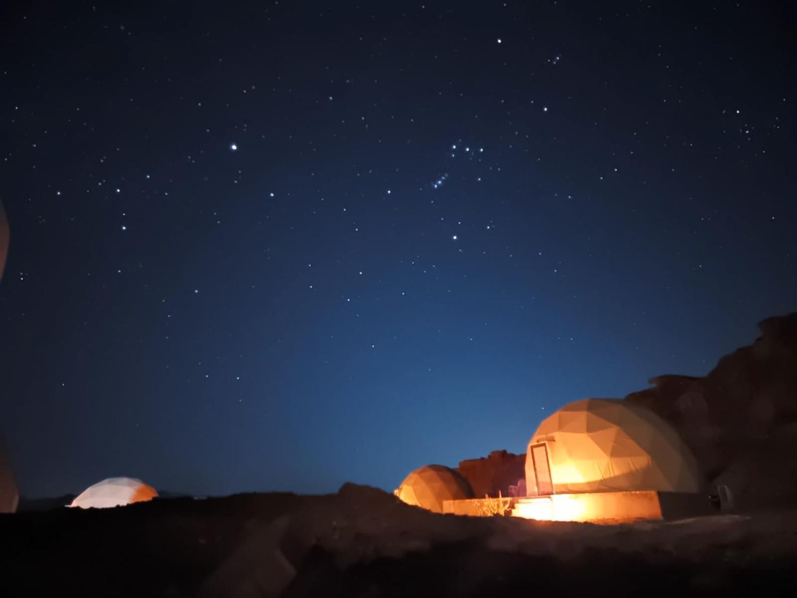 Bright Stars Rum Camp Wadi Rum Extérieur photo
